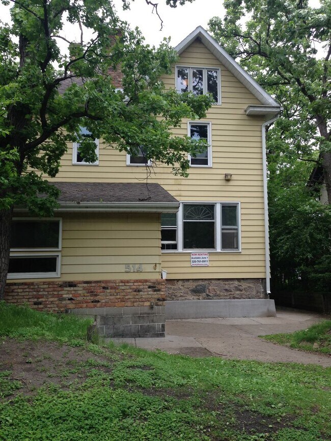 Primary Photo - 514 6th Ave S