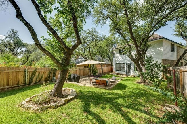 Building Photo - 3914 Latimer Dr