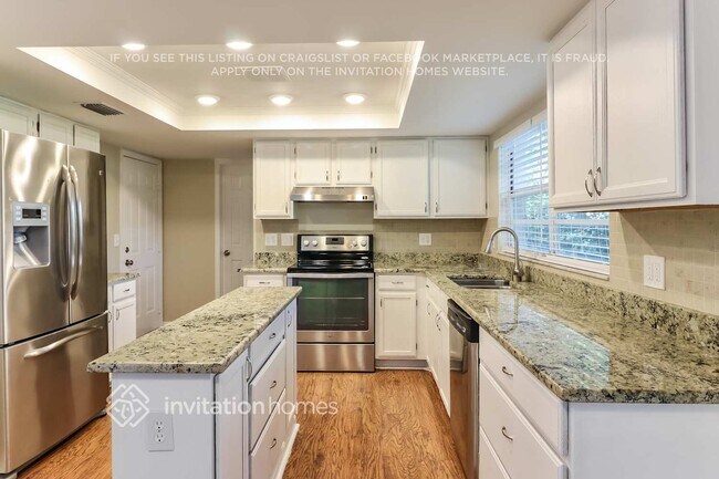 Building Photo - 9703 Pleasant Run Way