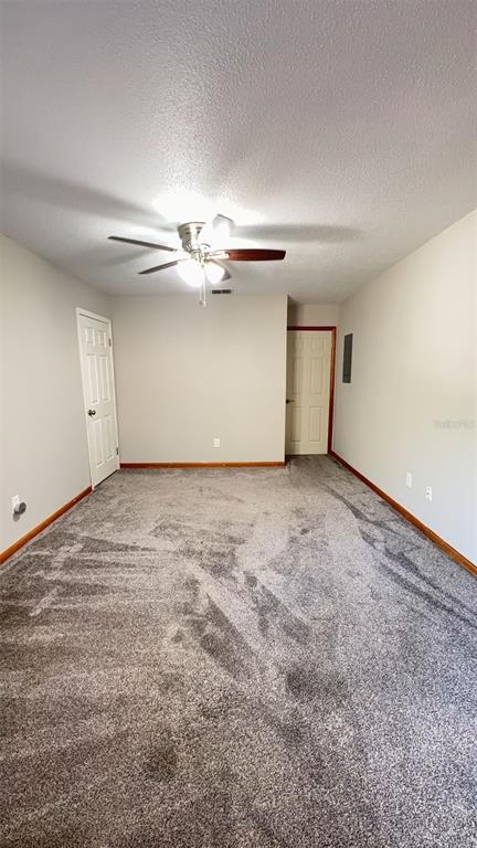 Building Photo - 2 Pine Hurst Ln