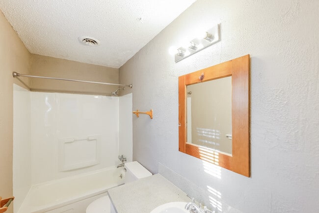 Building Photo - 6236 Nature Dr
