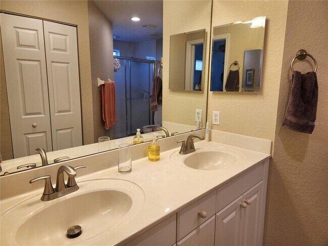 Building Photo - 7224 Cedar Hollow Cir