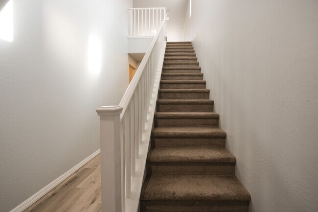 Building Photo - 8253 Arden Landing Pl