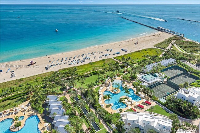 Building Photo - 100 South Pointe Dr