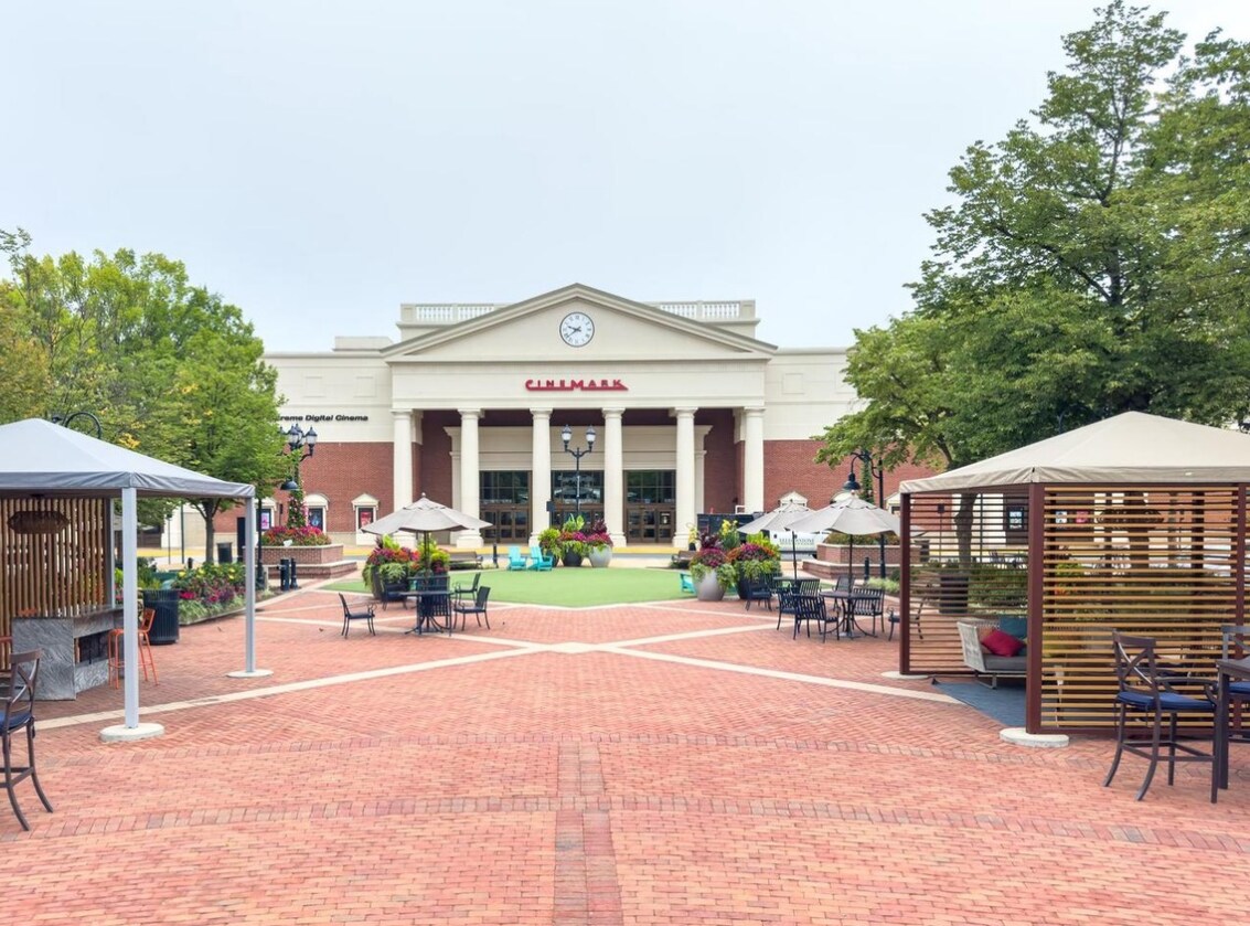 Building Photo - 4612 Battenburg Ln