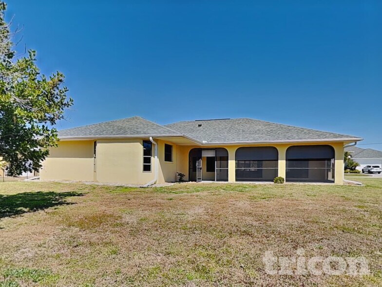 Building Photo - 7321 S Blue Sage