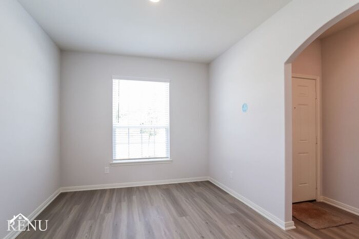 Building Photo - 10475 Red Cardinal Dr