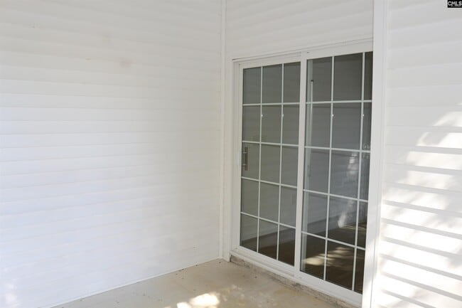 Building Photo - 617 Harmon St