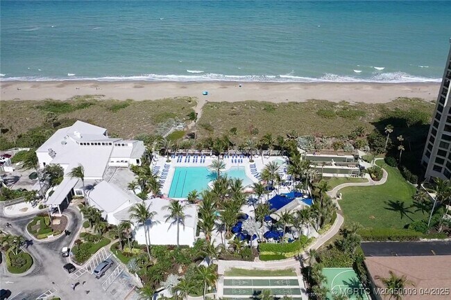 Building Photo - 2400 S Ocean Dr