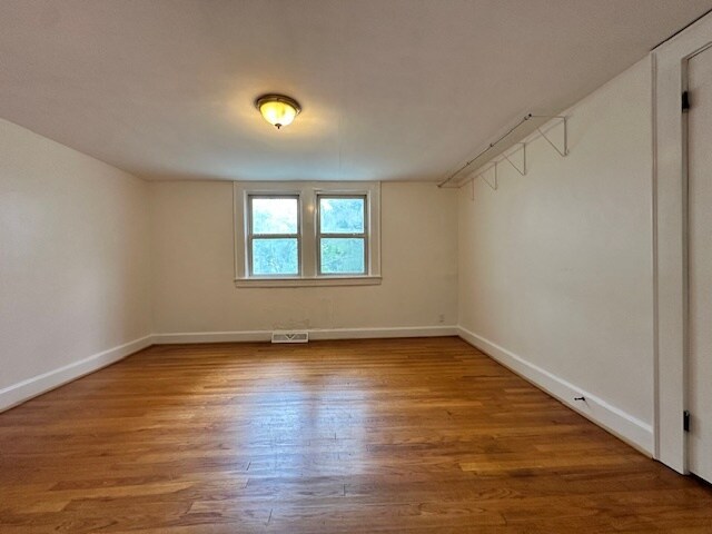Building Photo - 1609 Cobb St