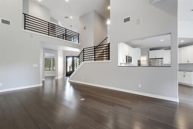 Building Photo - 40 Lovegrass Ln