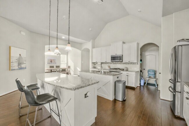 Building Photo - 29323 Prairie Rose Ct