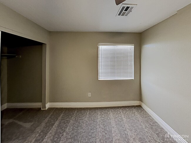 Building Photo - 1848 Snowfire Ave
