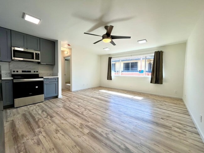 Building Photo - Brand New 1 Bed, 1 Bath Back House in Kaim...