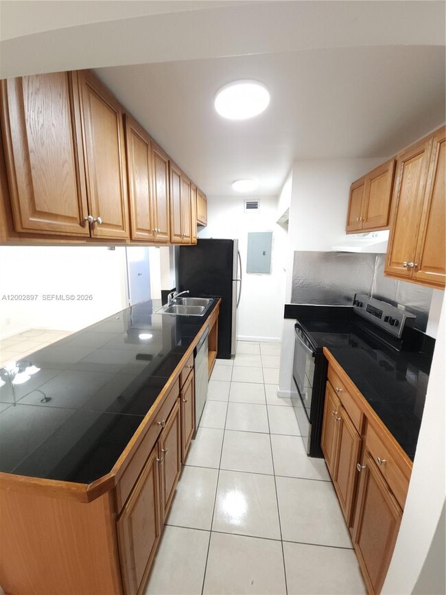 Building Photo - 4505 Treehouse Ln