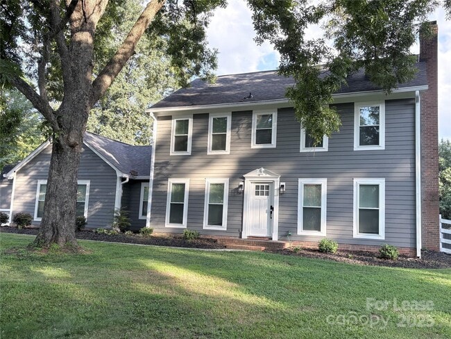 Building Photo - 7901 Saddleview Ct