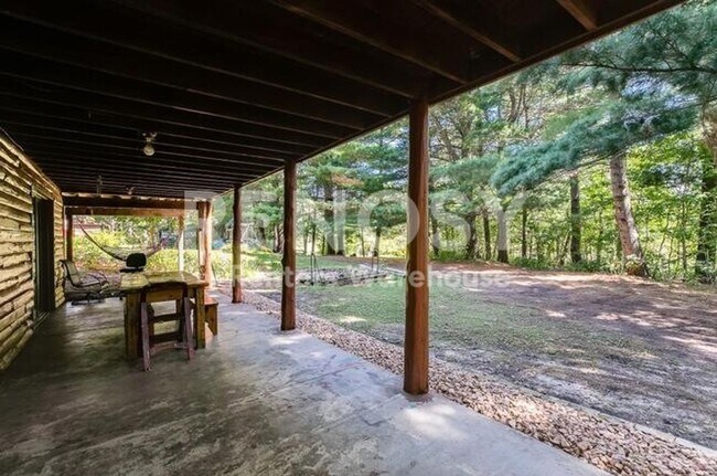 Building Photo - 3BD/2.5BA Home in Elk River Available Now!