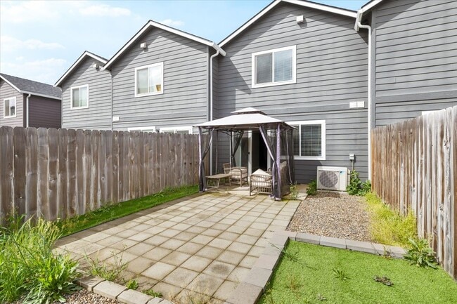 Building Photo - 7870 Phaedra Ln