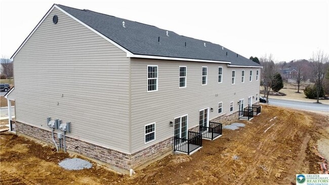 Building Photo - 6663 Stein Way