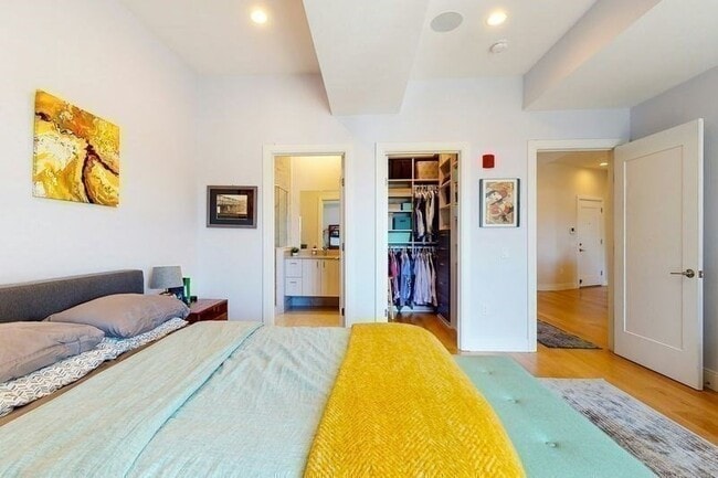 Building Photo - 488 Dorchester Ave