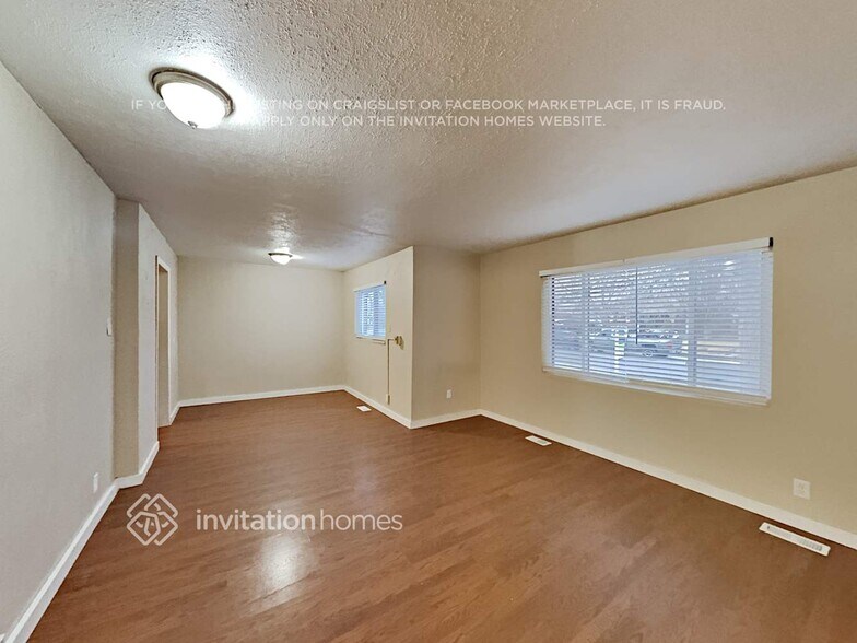 Building Photo - 9240 Wigham St