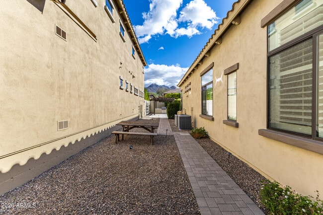 Building Photo - 17665 N 98th Way