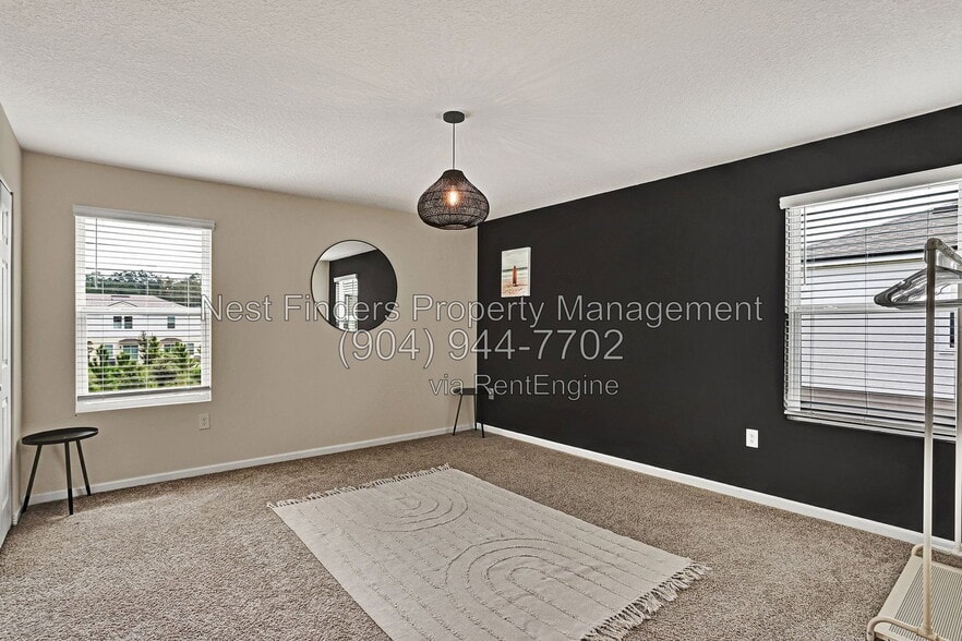 Building Photo - 102 Java Ln