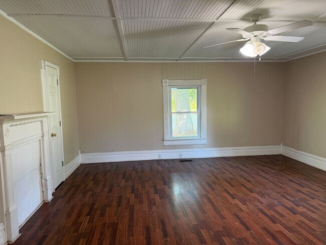 Building Photo - 1126 Alexandria- Jacksonville Hwy, Alexandria