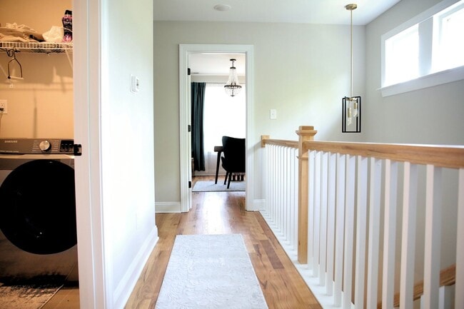 Building Photo - Gorgeous, New Home in Rocketts Landing: Available in July!