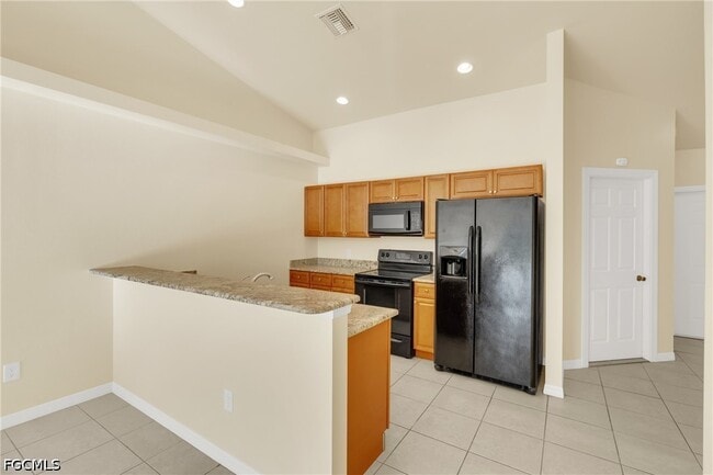 Building Photo - 4623 SW 7th Pl