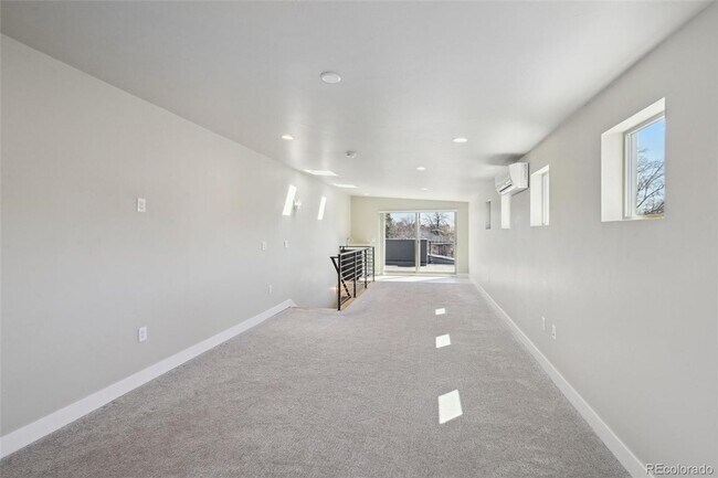 Building Photo - Rare University/Observatory Park 4 Plus Bed, 4.5 Bath Home