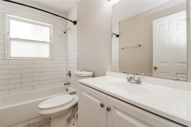 Building Photo - 7071 64th Way N