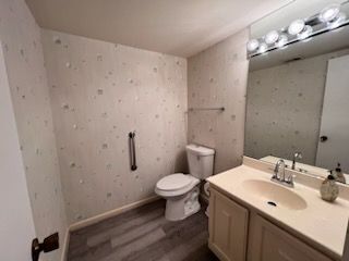 Building Photo - 3142 Searsmont Pl