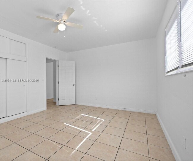 Building Photo - 744 85th St