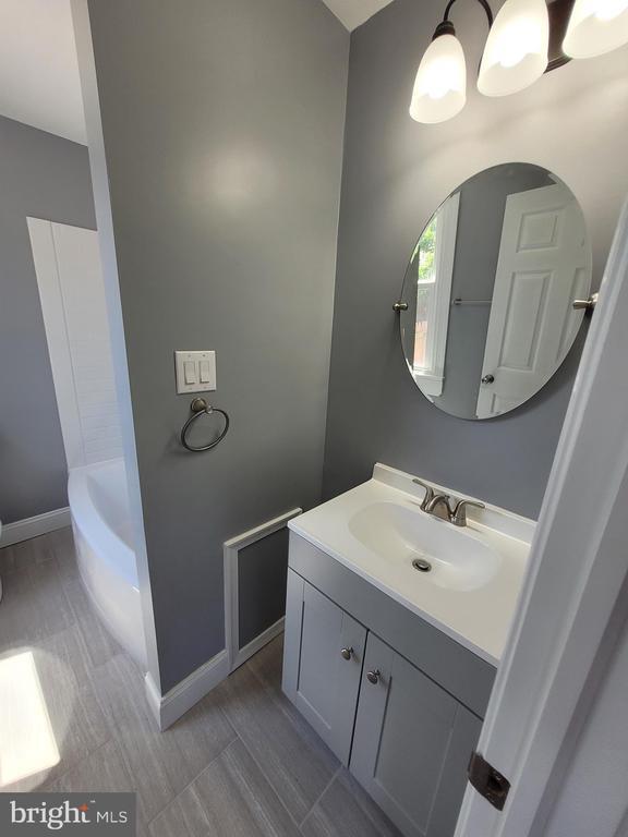 Building Photo - 45 Green St