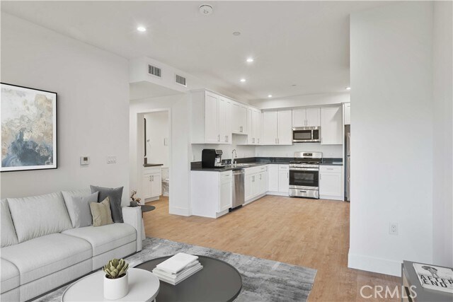 Building Photo - 8750 Sepulveda Blvd