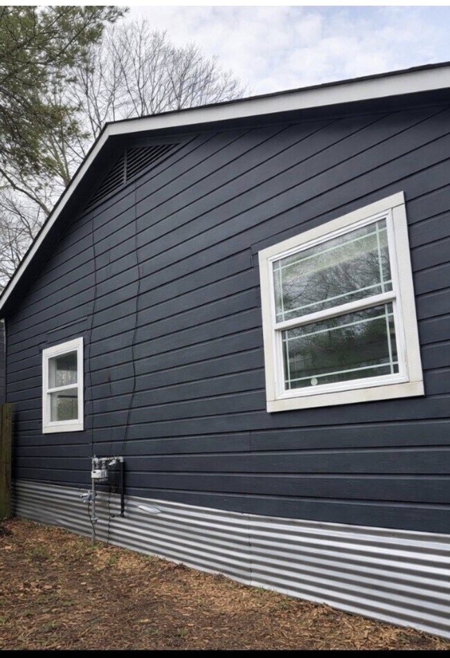 Building Photo - 2 Bedroom 1 Bathroom/Springhill,La