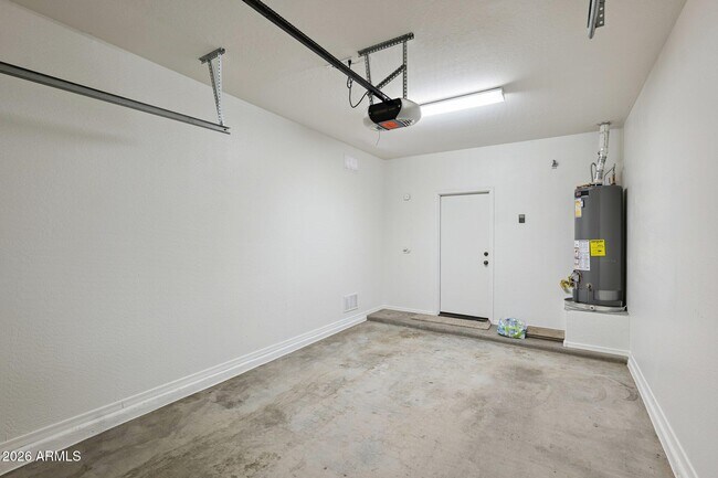 Building Photo - 15454 W Statler Cir