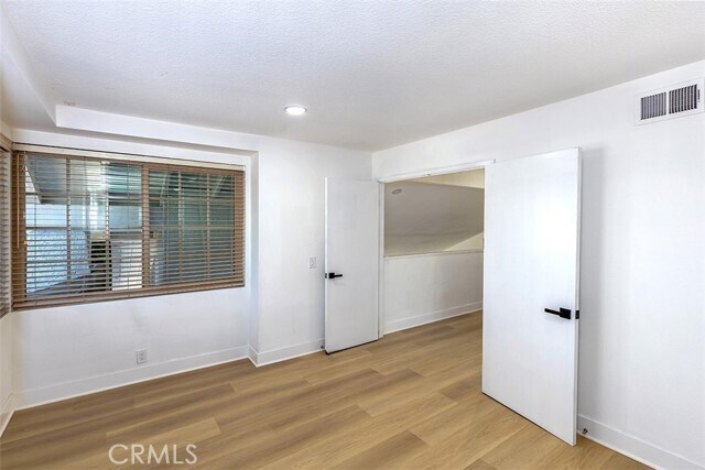 Building Photo - 1250 Kinglake Dr