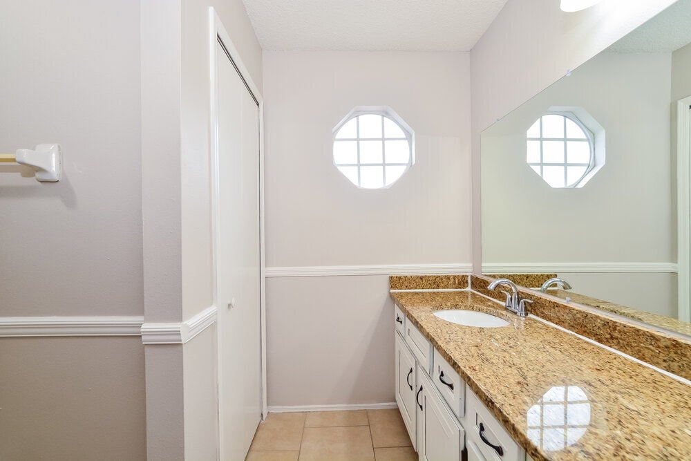 Building Photo - 11184 Cypress Leaf Dr