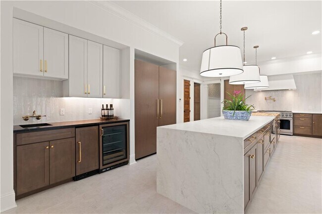 Building Photo - 50 Frederica Oaks Ln
