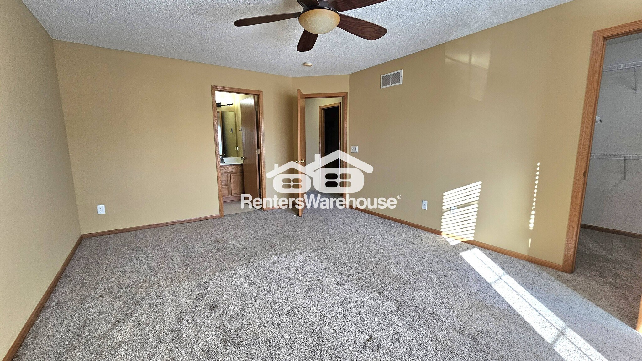Building Photo - 7648 Century Blvd