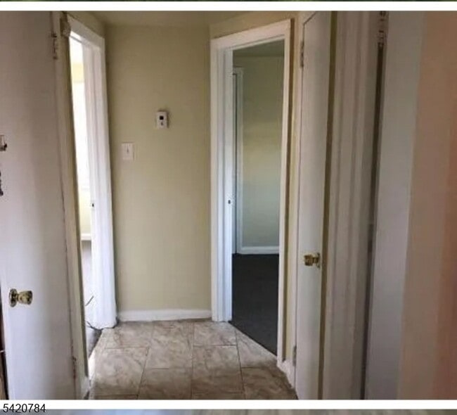 Building Photo - 300 Concord Ave