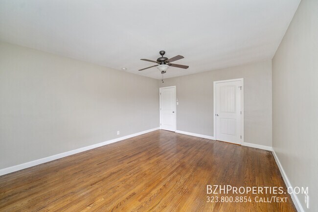 Building Photo - 3646 Carmona Ave