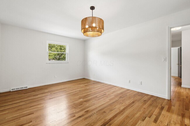 Building Photo - 1701 Moreland Dr
