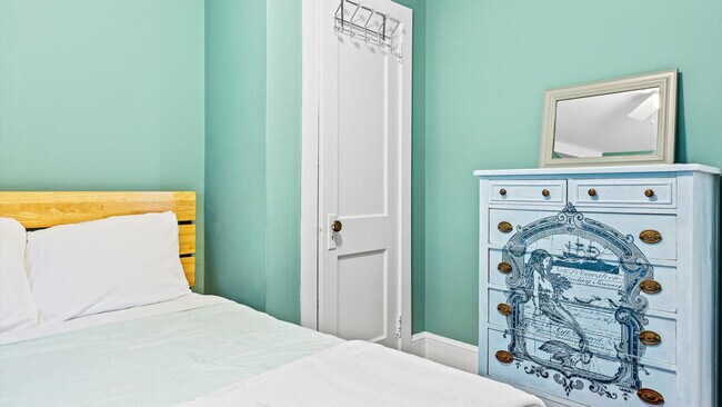 Building Photo - 101 West Ave