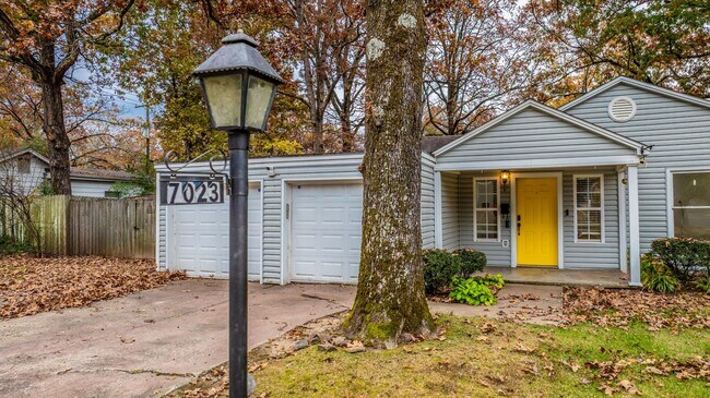 Building Photo - Charming Midtown Little Rock Home on Corner Lot – 3BR/2BA + Garage