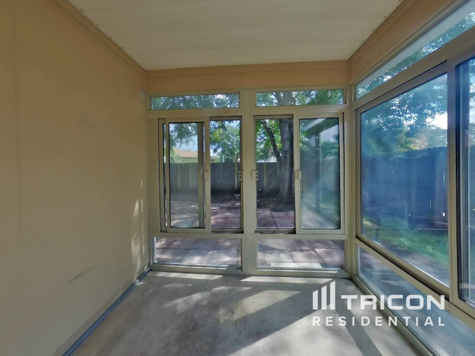 Building Photo - 3134 Wavering Ln