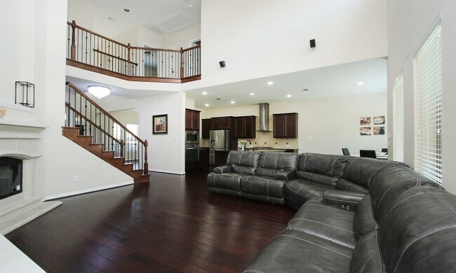Building Photo - 27019 Drybank Creek Ln