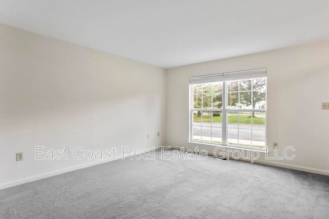 Building Photo - 9114 Ridgefield Ln